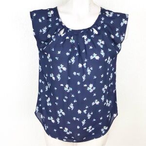 LC Lauren Conrad Keyhole Cutout Bow Pleated Blue Floral Cap Sleeve Top Sz Small